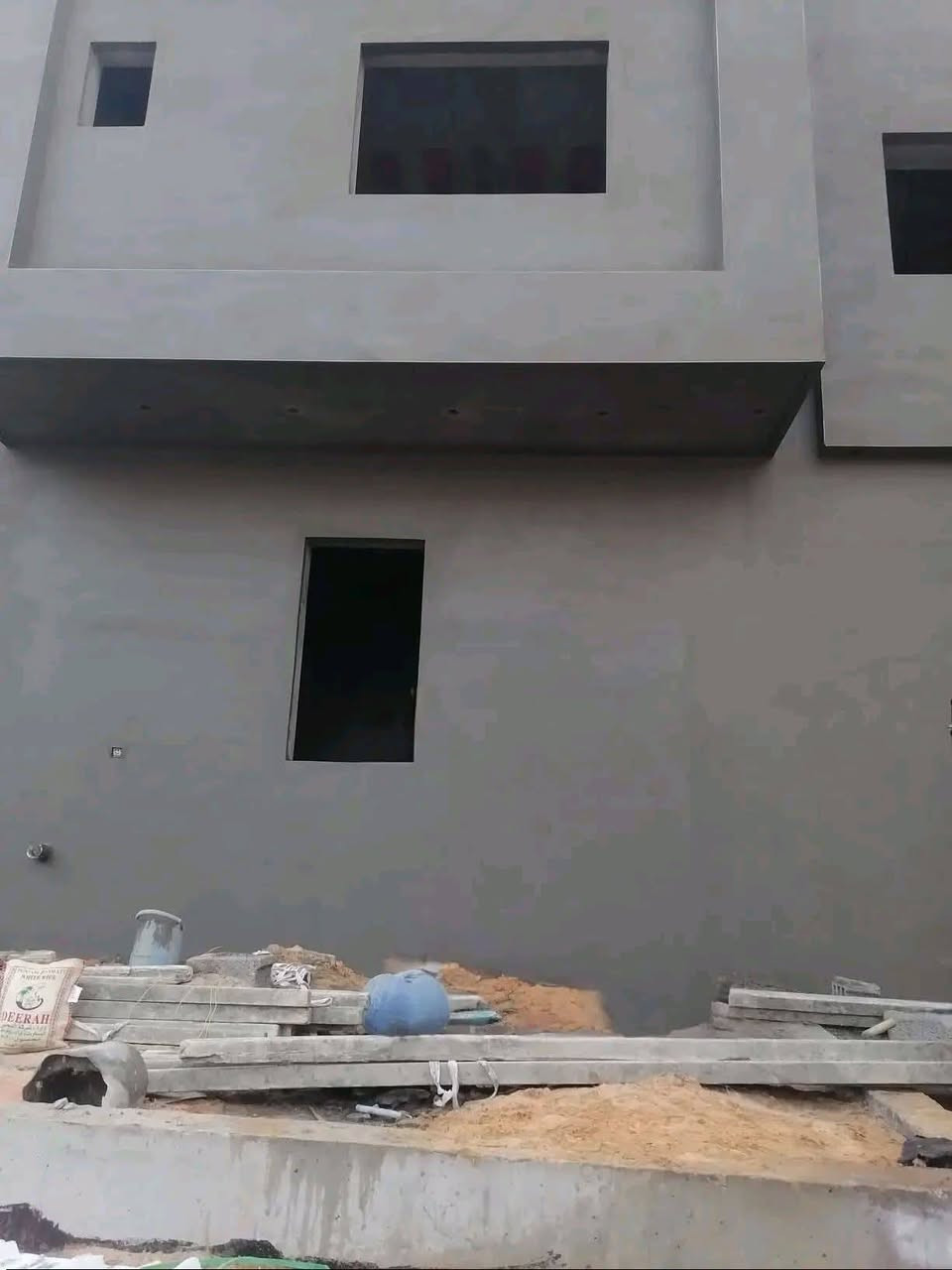 سلام عليكم
سلام عليكم
تشميع داخل 2000
تشميع خارج 3000
جرارة  4500
جراره ونثر 7000
سقل 8000
الواجهه قطعي 
***********.وات ساب فقط متواجد
