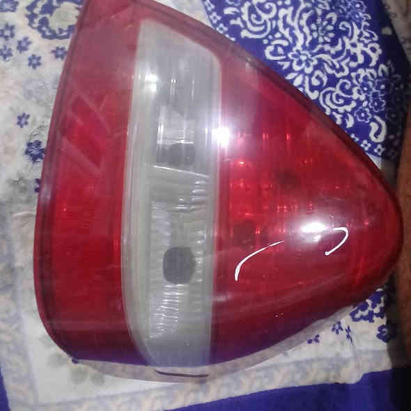 سلام عليكم بك لايت خلفي صفحه اليمين جديد
فقط هذا ضرر 
سعر 35 وبي مجال 
مكاني بغداد 
*********** وبي واتساب
