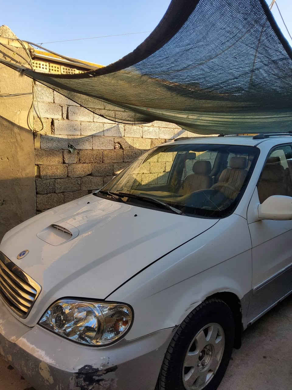 سلام عليكم كيه كرنفال كاز بغداد مشروع وطني بسمي موديل 2002  تبريد شغال ٣ قطع ٩ راكب السعر  ٦٥ وبيه مجال العنوان  بغداد  ***********
