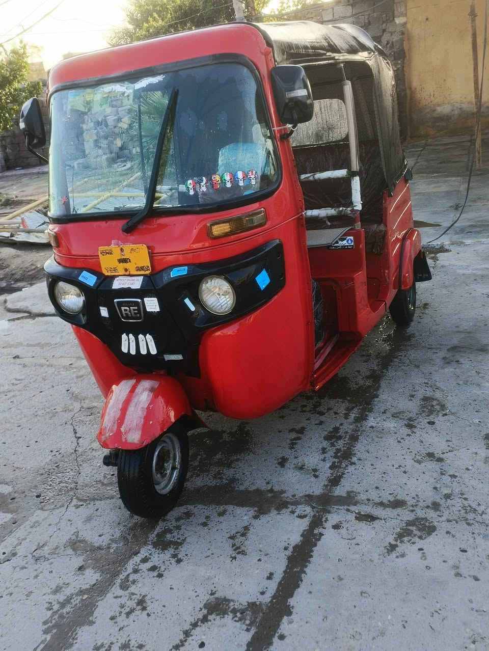 السلام عليكم تكتك 18 اوراق نضيفة مكينة ناعمة لا تنقيص ولا ولا تبخير نضيفة السعر مليونين 900
***********
