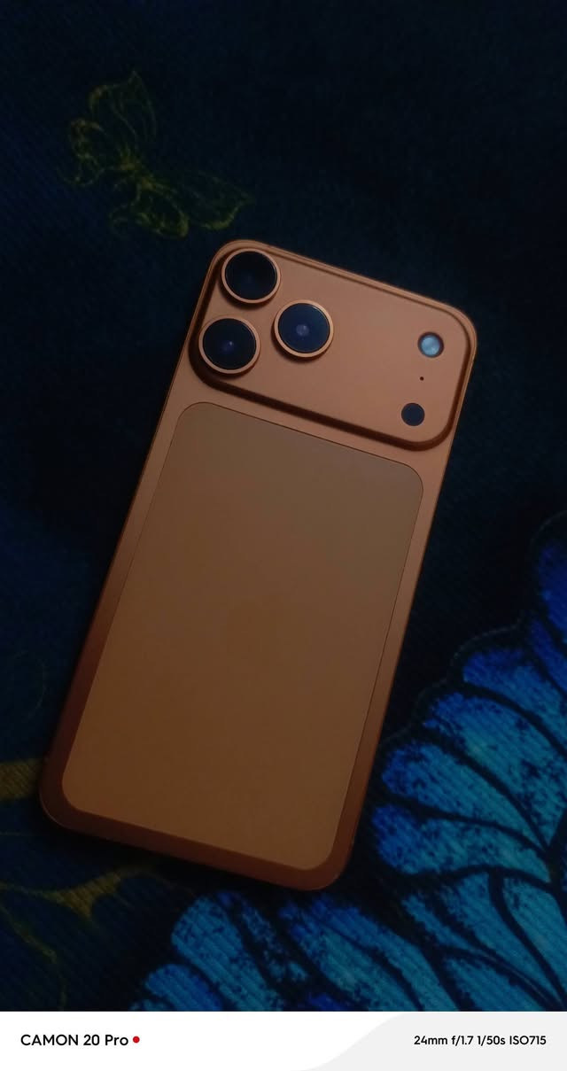 سلام عليكم
ايوفون اكس ماكس محور 17 
تحويرته المن يوم مو حديد 
اصليه تحويرته 
الجهاز امبدل بطاريه فقط
بطاريه ا. 100
اذكرته 256
الجهاز فقط بي مشكله شريحته واكفه يكلف تصليحه من 25لل، 50 الف 
او سويله شريحه الكترونيه 
الجهاز سعره 175الف بي مجال 
مكاني كوفه  
رقمي ***********
