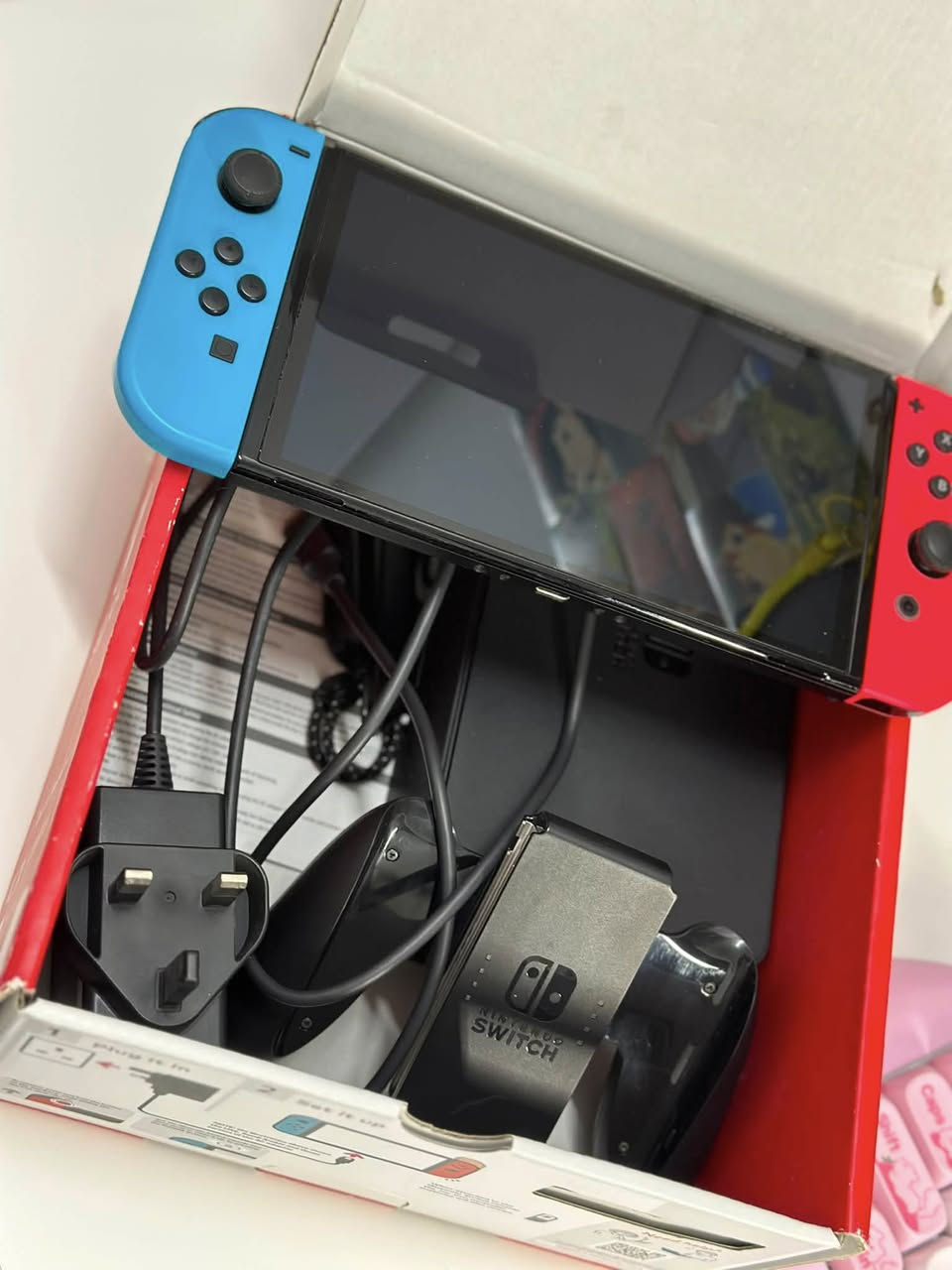 Nintendo نسخة الاوليد
استخدام جدا بسيط مايتجاوز ٢٠ ساعه ... 
كامل ملحقاته مع البوكس 
مابي العاب لانو اشتريته و تركته يعني شبه جديد ..
سبب البيع عندي pc ف ماحتاجه 

السعر ٣٥٠ بي مجال بسيط


**إذا كنت صاحب هذا الإعلان وتريد حذفه لأي سبب، رجاءا أرسل رسالة إلى الدعم الفني**