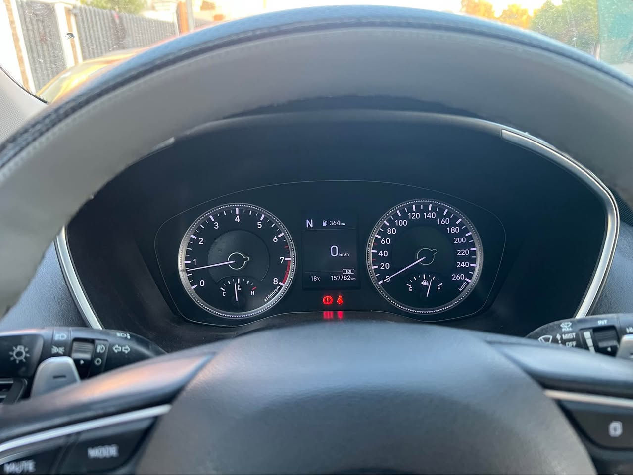 سنتافي 2019 شكل 2020
كلين تايتل بدون اي ضرر 
محرك دوش 
سقف بانوراما 
حساسات 360 
مقعد امامي خلفي تدفئة
تحكم كهربائي لجميع المقاعد 
مرايات شفط

تخم صدر و تايرات جديد 
دهن كير جديد 
السيارة ماشية 157 km
السعر 220
التواصل واتس اب فقط على هذا الرقم 
*********** كركوك, العراق
