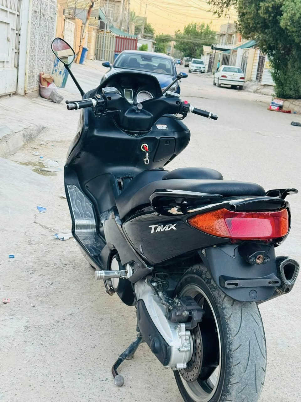 سلام عليكم تي ماكس الفين و٨ دراجه خير من الله مكينتها ممفتوحه مكفوله دراجه شلعه معدل تخبل  بيها نواقص بسيطه مثل السواده الجوا تانكي  مرايه بيها طاكه وهاهيه دراجه العداد مال كيلو متر واكف وهاهيه رايده ب١٨ وببها مجال بسيط دراجه تخبل  ومو شراي لاتكسر بيها وتدللون مكاني الامين الثانيه  بغداد


**إذا كنت صاحب هذا الإعلان وتريد حذفه لأي سبب، رجاءا أرسل رسالة إلى الدعم الفني**