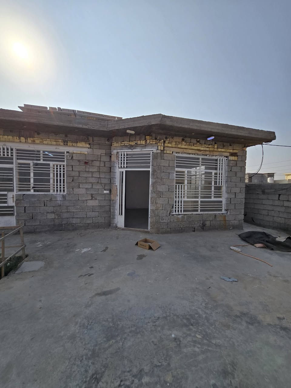 دار للبيع النهروان الجزميه شارع الجملون مقابل حسينه جعفر الصادق ع المساحه ٤٨٠ متر ***********
