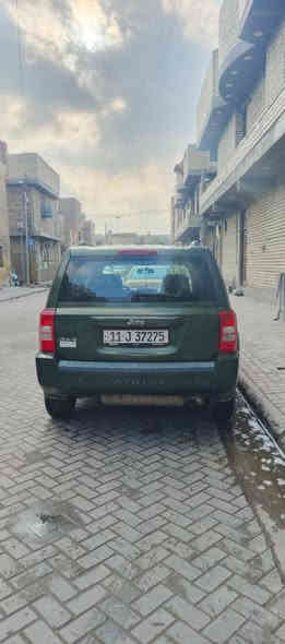 السلام عليكم
سياره جيب موديل 2008
 وارد امريكي حادثها منشور سونر جاملغ وربع من الباب 
كفاله كير ومحرك 
تخم تار جديد باتري جديد 
كمبريسر تبريد عاطل 
سياره جاهزه وبلادية
دخاليتها نضيفه 
بيها طخه بلباب الخلفي بلعراق موضحه بلصور 
السعر 70$ وبيها مجال
مكان السيارة بغداد المدينة 
السياره رقم جديد هزه جديده وبسمي 

رقم. ***********
