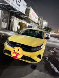 فورتي للبيع موديل 2023وارد اكندي تكسي رقم بغداد بسمي ضربته باب مبدل بل...