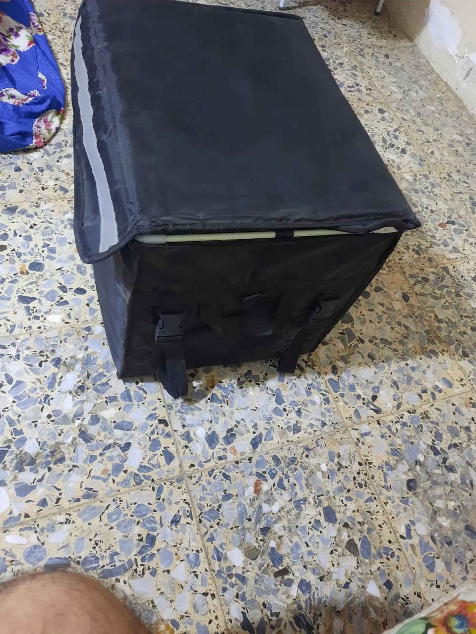 صندوق قماش شبه جديد مع أغراضه كامل مع استان تلفون سعره ٢٠ نهايته مال بيع مكان شارع ٦٠ الي يريده يراسلني شكرا للجميع


**إذا كنت صاحب هذا الإعلان وتريد حذفه لأي سبب، رجاءا أرسل رسالة إلى الدعم الفني**