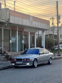 بي ام ٥٢٠ • موديل ١٩٩١ • كراسي جلد