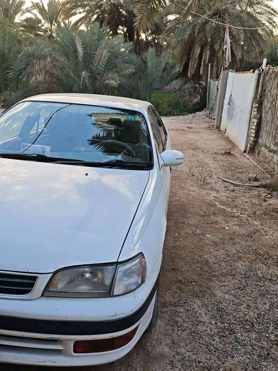 كرونة مديل 1995 للبيع بسمي السيارة  جاهزة سنوية جديدة كير ومحرك وحدادية خير من الله السعر48 وبيهة مجال مكاني نجف للأستفسار ***********
