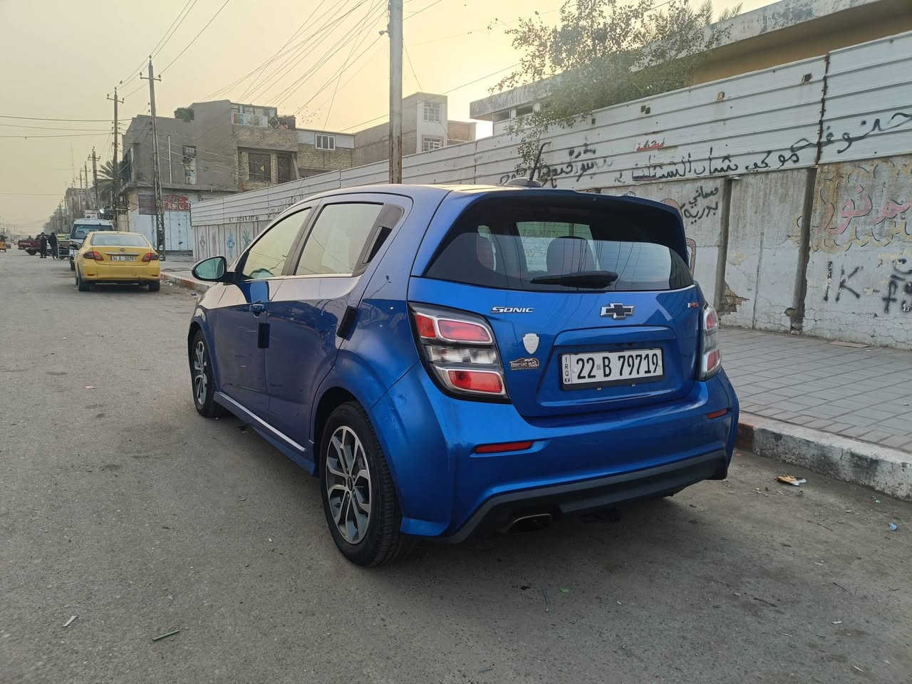 شوفرليةسونك فئة Rs موديل 2020 رقم اربيل
السعر 70 ورقه للاتصال ***********
المكان بغداد البنوك 
محرك 4 سلندرحجم1400 تيربو كيراوتو محرك وكير مكفولات 
تبريد وتدفئه شغالات
بصمة . شاشه كاميرا. كشن كهرباء 
صدر جديد . تايرات نظيفه
صور الحادث موجوده ويا الصور 
وارد امريكي حادثها بنيد مصلح نفيه ومصبوغ والدعاميه نفسها مصلحه . بدون تبديل
بالعراق بيها شويا صبغ بالدعاميه الخلفيه 
شواصي لغود مكفولات بدون دواخل صبغ فقط قطعه ونص
