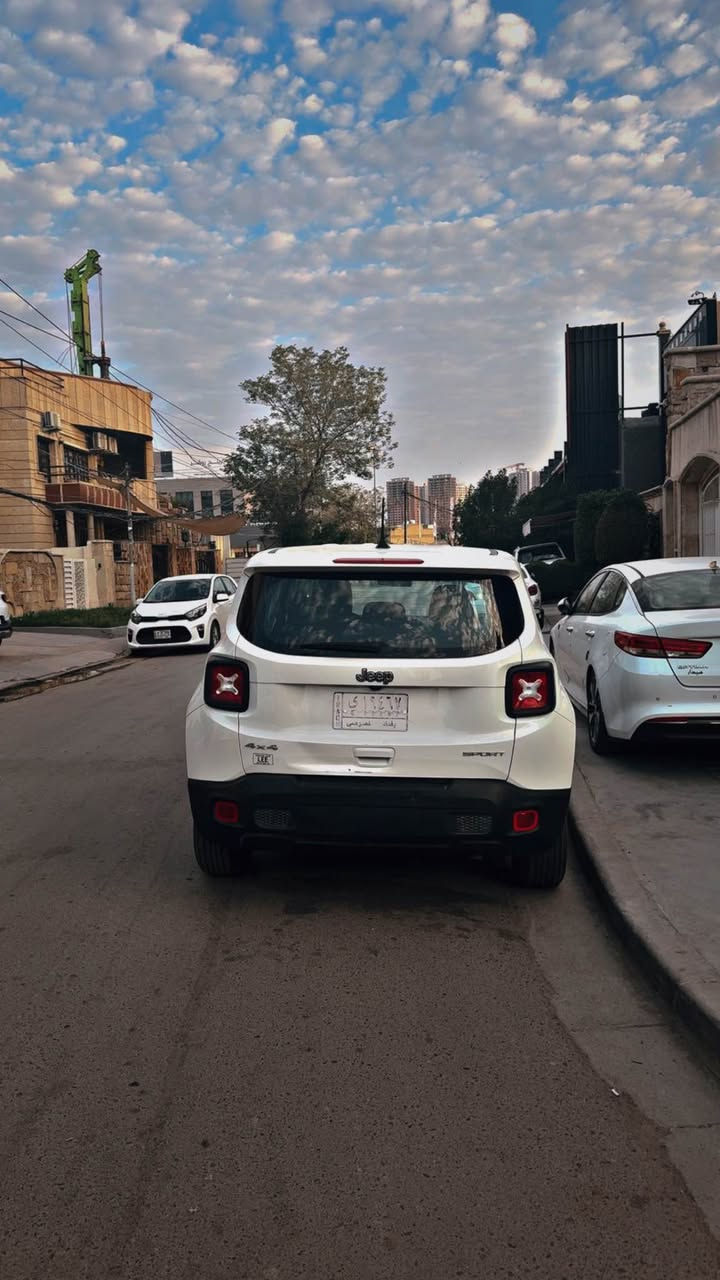 جيب رينيجيد 2022 - محرك 1300 تيربو (بحالة الوكالة)
المواصفات الفنية:
• المحرك: 1300 CC Turbo (اقتصادي جداً وقوي).
• ناقل الحركة (الكير): أوتوماتيك.
• الحالة الميكانيكية: المحرك والگير بحالة الكفالة (شرط الفحص).
• المسافة المقطوعة: 88,000 ميل.
تفاصيل إضافية:
• موديل 2022، السيارة متماسكة جداً.
• استخدام "دكتورة" (استخدام هادئ ونظيف جداً).
• تحتاج لبعض التعديلات البسيطة جداً في الهيكل الخارجي (فنش بسيط).
السعر: 15,500$ (قابل للتفاوض البسيط للجادين).
للتواصل *********** واتس بغداد, العراق
