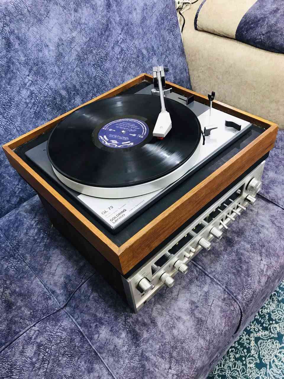 للبيع جهاز كرام 📀
الجهاز من شركة Lenco 
موديل نادر وراقي جداً
MODEL-Lenco-GL-72- switzerland
الجهاز صناعة سويسرا 🇨🇭 
تاريخ صنع الجهاز 1971 
نظافة الجهاز  95 % على شركة 
الاطار الخارجي للجهاز من الخشب 
نظام الجهاز اربع سرع  16 / 45 / 78 / 34
للاستفسار اكثر مراسلة الصفحة 
وات ساب *********** اتصال ☎️
