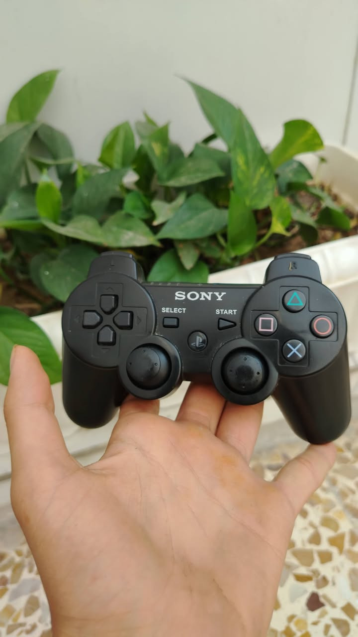 سلام عليكم
PS3 Slim 
الجهاز مهكر
12 لعبة أبرزها pes 2025 
Call of duty black ops
الجهاز ما مفتوح ولا مصلح ✅
و الجهاز نضيف و مرتب ✅
معاه 2 جوستك ✅

والسعر: 160 ألف وبي مجال


**إذا كنت صاحب هذا الإعلان وتريد حذفه لأي سبب، رجاءا أرسل رسالة إلى الدعم الفني**