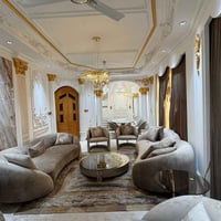 حي الجامعة الحلة • ٢٠٠م٢ • ثلاث طوابق