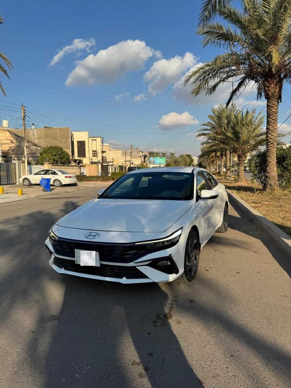 النترا موديل ٢٠٢٤
كوري اصلي مكينه ٢٠٠٠
كفالة عامة السيارة 
السياره على وضع الشركه ماشيه ٥٨ الف حقيقي استخدام شخص واحد ثاني يوم احولك 
السياره فول ١/١ ام الرادار 
 بصمه سلايد روف 
لايت LED
بك لايت LED
 مري شفط 
كامره خلفيه دوارة
 قطعتين تبريد
 شاحن لا سلكي
اشاير ترحيب وبعد هواي مواصفات السياره 
مكانها بغداد السياره
السعر 18,800$ بيها مجال 
رقم الهاتف ***********
