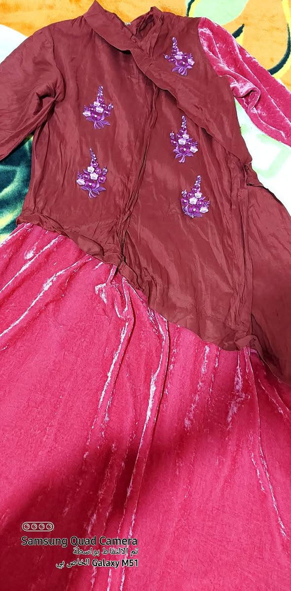 دشاديش بلوزات جاكيت بناطير نسائي وبناتي كله نضيف اكثر من ٢٠ قطعه ب١٥ الف فقط نضافه فول مكاني نجف


**إذا كنت صاحب هذا الإعلان وتريد حذفه لأي سبب، رجاءا أرسل رسالة إلى الدعم الفني**