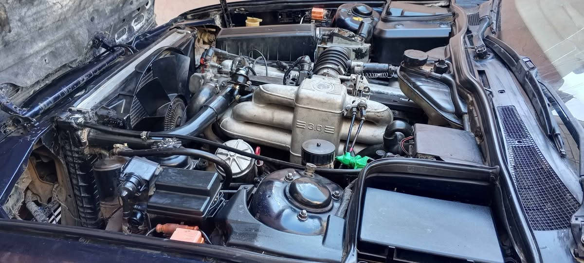 Bmw 730  1992
للبیع او مراوس ب بی ام 500
گیر ومحڕک شرط كهربائي .بدون ظربة شرط تحویل والوكالة . تبرید شغال .مكانی كركوك . سعر  29  
واتساب . *********** كركوك, العراق
