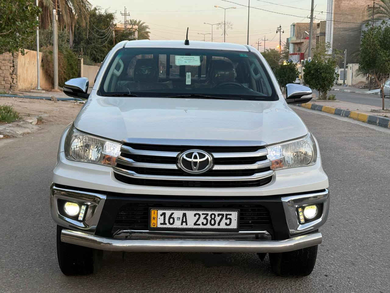 السلام عليكم ***********  تيوتا هايلوكس السعر 255
للبيع مكفوله كفاله عامه على وضع لشركه من كولشي موديل 2016 مواصفات السياره فول 1/1 سعوديه بصمه ابواب وتشغيل شاشه كبيرا وكامرا وحساسات فور ويل فول وتماتيك مكينه وكير وحداديه وتبريد وتخم تاير عل وضع لشركه رقم نكليزي مشروع وطني سنويه وهزه جديده مصفرا من كولشي لسياره في كربلاء
