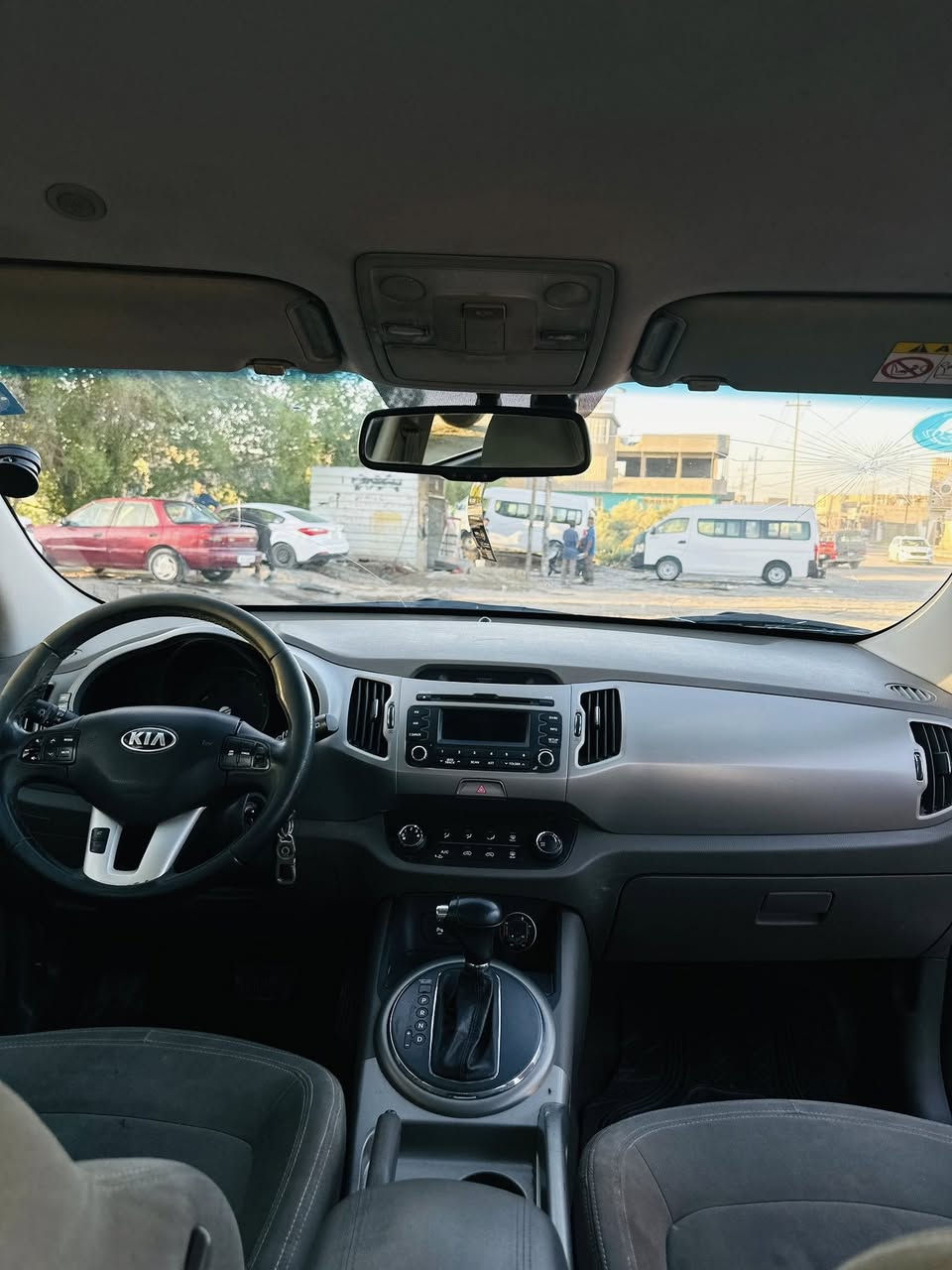 السلام عليكم كيا سبورتج موديل ٢٠١٤ خليجي ماشية١٠٠الف رقم بغداد باسمي بيه البنيد مبدل وكالة والباقي مكفول السياره جاهزة ونظيفة للاستفسار الاتصال على الرقم *********** بابل الإسكندرية السعر ١٥٠  وبيه مجال بسيط

