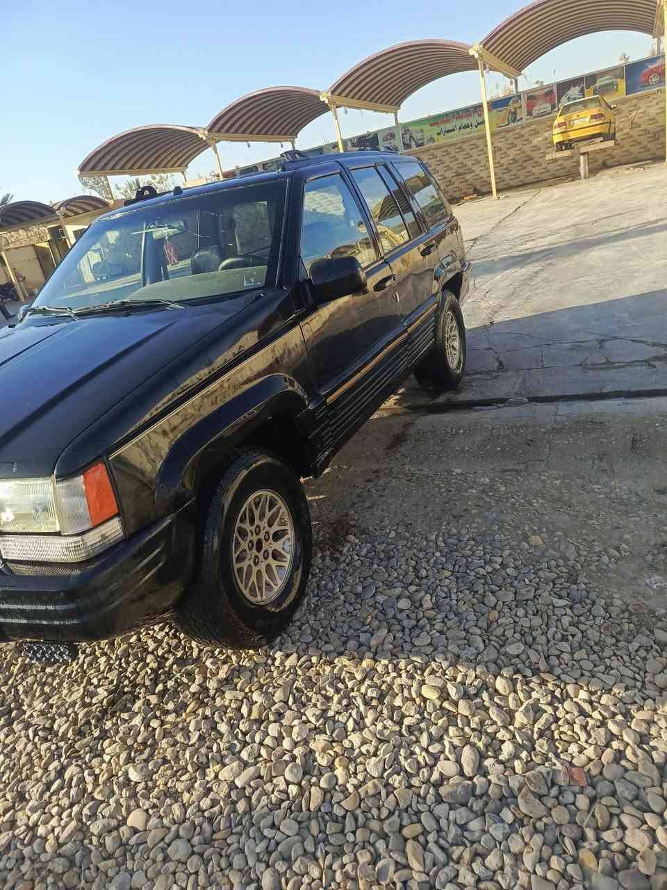 سلام عليكم جيب موديل 93مكينة  بطة  سيارة حلوه  عنوان واسط صويره ***********==واتساب ***********سعر 38
