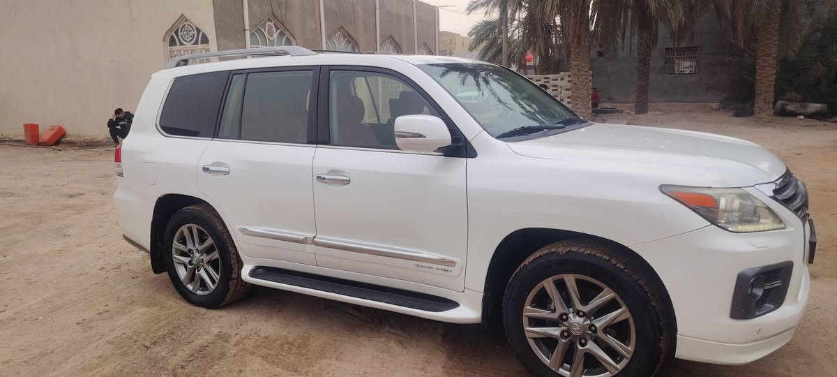 سلام وعليكم لكزز لبيع 2013 رقم بغداد باسمي تحويل كفاله عامه لستفسار
***********
***********
