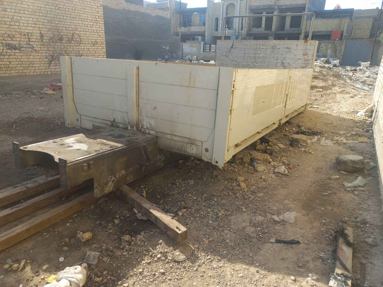 بدي للبيع رقم الهاتف  ***********
