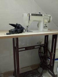 للبيع مكينة خياطة براذر  ياباني الاصلی مستعمل اخو الجديد نظيفه مال بيت...
