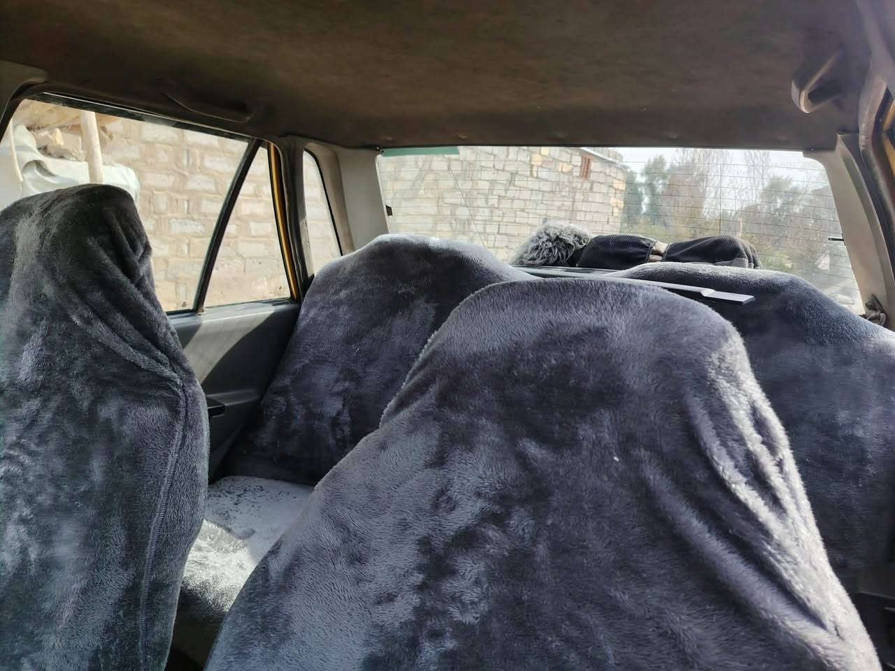 سلام عليكم سايبه موديل 2012 رقم انكليزي السعر 28 وبيها مجال‏‪***********‬‏
