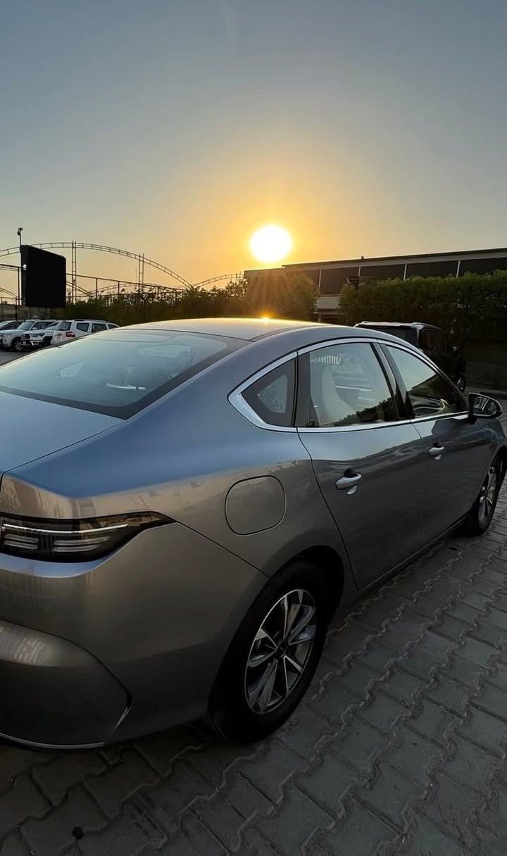 2025 Byd ديستروير
 رقم بغداد مميز 
الممشى الكلي ١٥ الف مجموع الكهرباء والبانزين 
كفاله عامه من الصبغ والبارد والتبديل  
بيها شخط بسيط والباقي كفاله
مغلفهه ارضيه جلد كلها وصندوق ايضاً جلد
والبيبان نايلون حراري كلها 
وايضاً شادلها داش كام امامي خلفي ومقصورة الركاب 
السعر 19 مليون و 900 وبيها مجال بسيط
مكاني بغداد الكرخ للاستفسار : ***********
