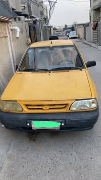 بدون ماركة • بغداد