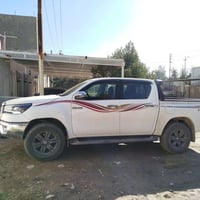 هايلوكس موديل 2021 كويتي ماشيه 55 الف  كفاله عامه بأسمي 07807094305