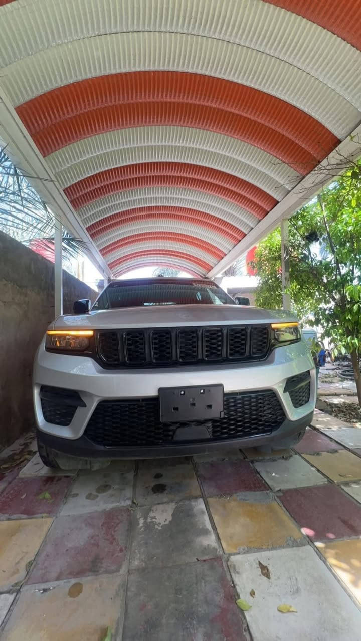 سلام عليكم جيب 2024 وراد امريكي دخول جديد بسمي سياره بدون رقم محرك 3600 خمسه راكب المرغوب فوول موصفات تشغيل عن بعد تحكمات ستيرن تبريد قطعتين كشن كهرباء ومساج ردار إشاره مريء سياره فتحه جنطه كهرباء نظام ترحيب سياره ماشيه 9 الف مكان سياره بابل ورديه خارج سعرها 327 
***********
