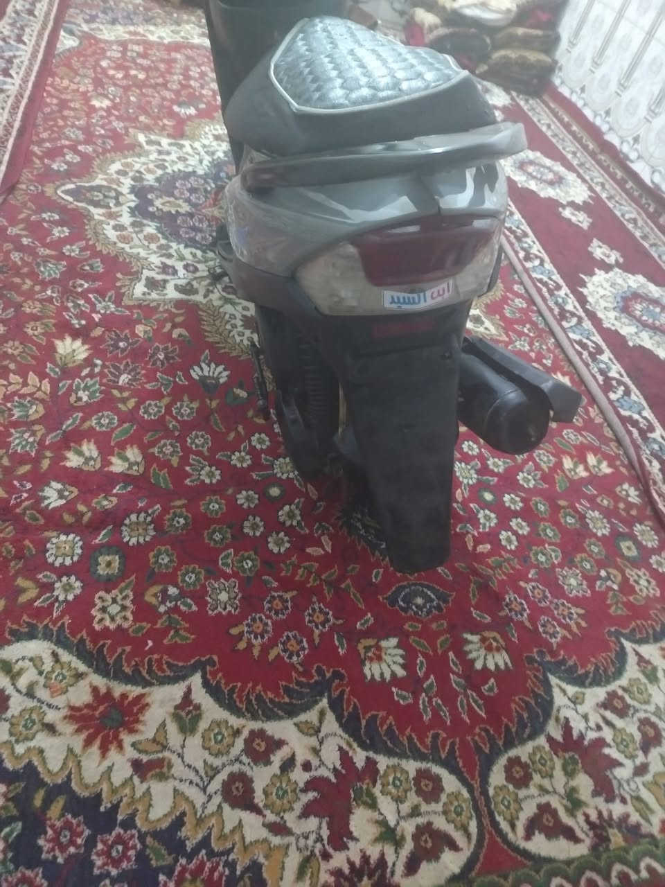 دراجه البيع ماكس عدله كهربايتهه شغله سلف هندر السعر ٣٥٠ وبهه مجال الطيبين ستفسر ***********
