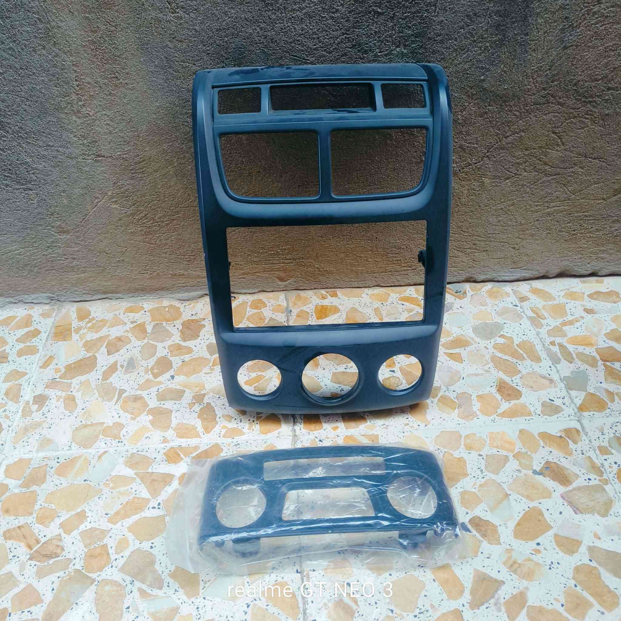 للبيع واسط فضاء الحي....***********
