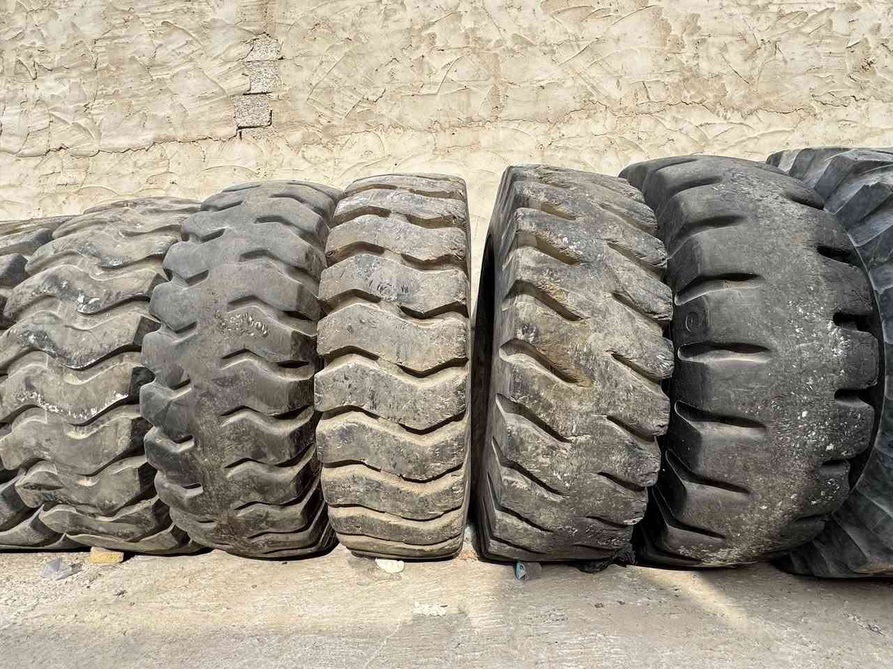 سلام عليكم ورحمة الله وبركاته)
تايرات باله مستورد احجام مختلفه

٣٣-٦٥-٣٥

٢٥-٥-٢٩

٢٥-٥-٢٦

٢٥-٢١٠٠

٢٥-١٨٠٠

٢٥-٥-٢٣

٢٥-١٦٠٠
العنوان نجف الاستفسار*********** واتساب
حيدرالجبوري
