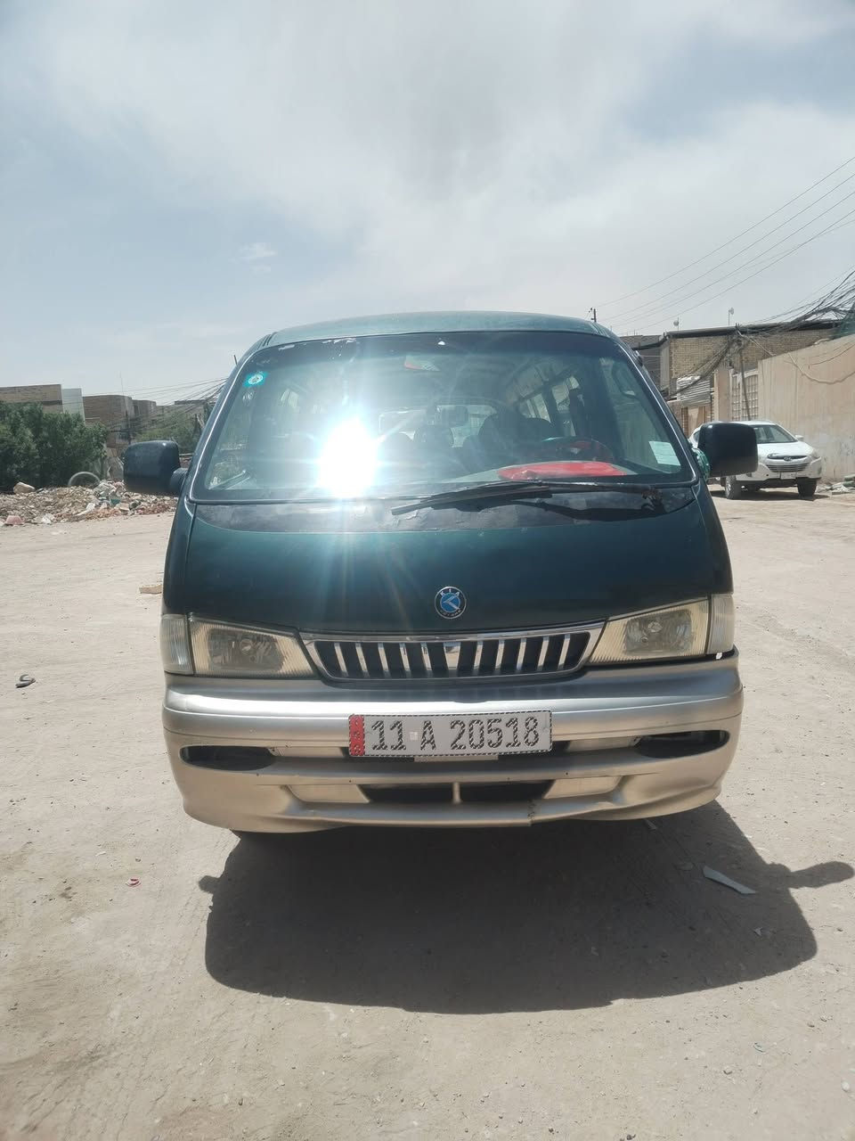 السلام عليكم
بريجو موديل 97 سياحي سياره بلادي قطرت صبغ مابيه فقط بايبن وجنط وربع  كير واكسل كفالة  +محرك بخار بدون تنقيص
رقم بغداد انكليزي سياره بأسمي سنوية لل31 هزة جديدة ومصفرة هيئه ومرور
كهربائيات شغالة دوشمة نظيفة 

السعر ٥٥ وبيها مجال 
مكاني النجف  حي ميسان***********متواجد واتساب
