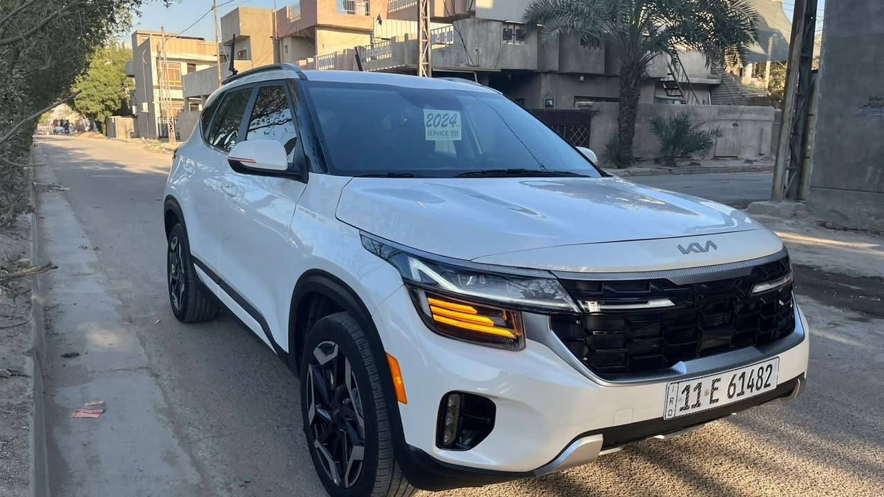 السلام عليكم كيا سليتوز موديل 2024   رقم بغداد بسمي هزة وسنوية بدون صبغ فقط بارد وسحب كارت السيارة (زيرو )  ماشية 5الف فقط فول مواصفات  فول عدى الفتحة شنو بالك مواصفات بيها 
حساسات رادارات  بصمة تشغيل وبصمات بيبان تحكمات كشنات جلد تدفئة بالكشن وبالستيرن فور ويل تبريد خلفي امامي ستيرن حرف Dشكل الرياضي كامرات محيطية حساسات بالمرايات سايد بريك دكمة اوتو هولد شاشات التبريد لمس مو يدوي وهواي بعد بيها مواصفات 
العنوان بغداد الدورة 
ا  هيج نضافه زيرو وابيض ورقم بغداد مال بيع 149 وبالعافية على الشراي 
رقمي ***********
