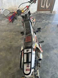 وبركاته قفاز سي ار كس البيع كلو شرط موديل 2025ما يعوزو شي بس شقل وطلع ...