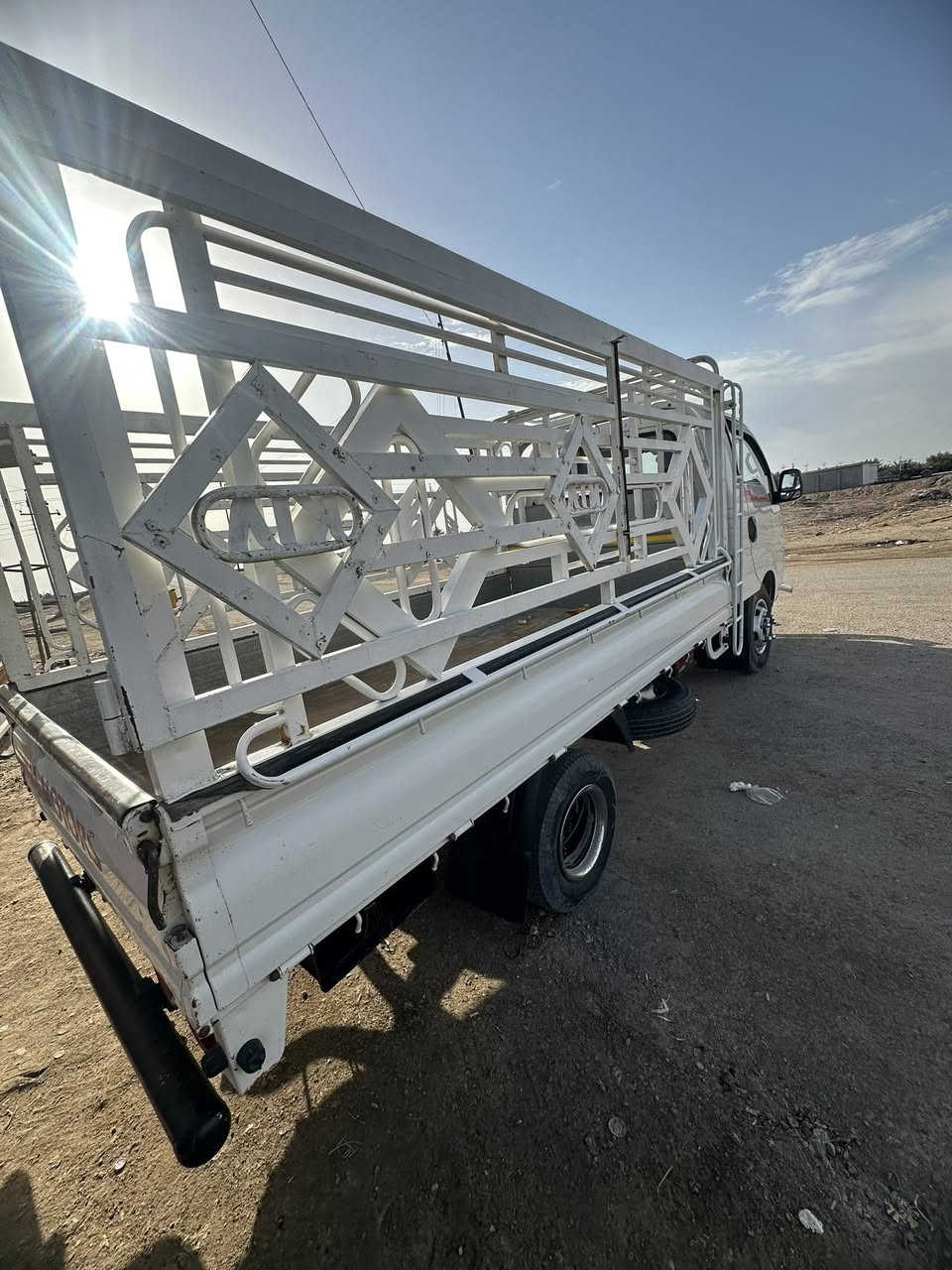 سلام عليكم بنكو للبيع فحل 
علا وضعه مامحور 
كفاله لاضربه ولا صبغ 
موديل 2018
رقم قادسيه شرط تحويل 
راعيها بلكرنه 
سعر 145 او بيها مجال المكان البصره القرنه 
رقمي 

‭0770 639 6456‬
