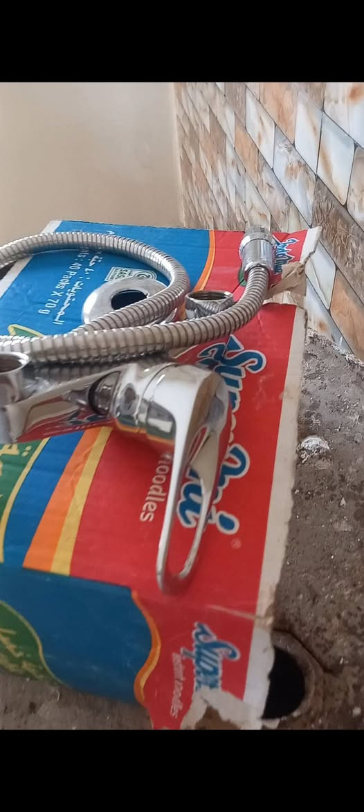 السلام عليكم خلاط، نشاف صحيات جديد غير مستخدم 
تركي اصلي للبيع ب25 
ناصريه مركز 
***********
