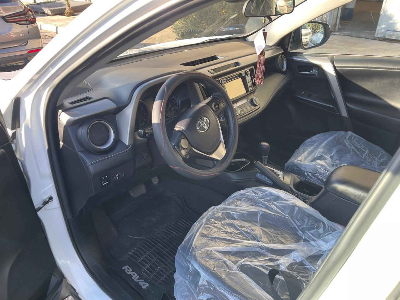 ڕافۆر مۆدێل 2018بۆفرۆشتن فولە بە س دە بل ئەکسل نیەو کوشین جلد نیە هیچی نیە 
سحری 180 
***********
