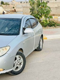 افانتي • ٢٠٠٩ • العلم اربيضه