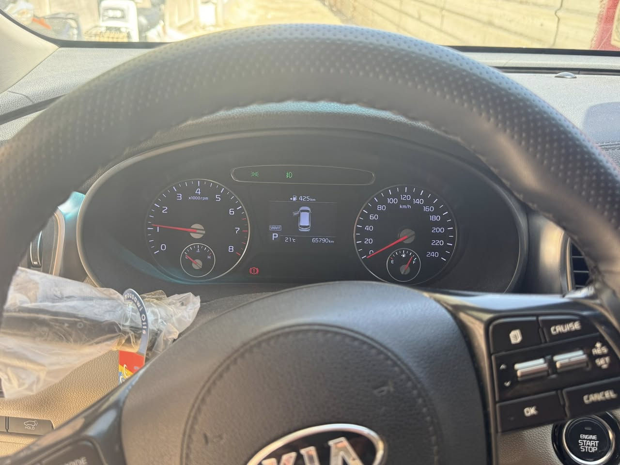 سلام عليكم
كيا سورنتو 2019 خليجي مكفوله رقم السياره بغداد 
حساسات اماميه وخلفيه 
كراسي كهرباء
تبريد 3 قطع
سبعه راكب
ترحيب عند الاقتراب
محرك 6 سلندر 
يدات نيكل 
جنطه كهربائيه 
مري شفط اشاير بالمري
ماشيه 65 الف 
السعر 248 بيها مجال قليل 
مكان السياره كربلاء المقدسه 

‭0773 539 4863‬
