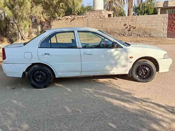 لانسر موديل 1999
سياره مكفوله ما عده جامله الخلفي مصلح 
بسمي تحويل ثاني يوم 
مكينه وكير مكفولات
صدر خلفي جديد 
صدر مامي نص عمر 
تايرات جدد 
مكان السياره بغداد النهروان 
السعر 40وبيه مجال بسيط
***********
