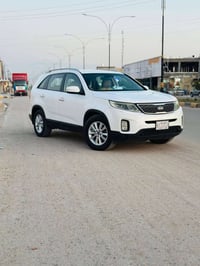 سورنتو خليجي موديل 14 السعر 145 وبيه شويه مجال 07812505205