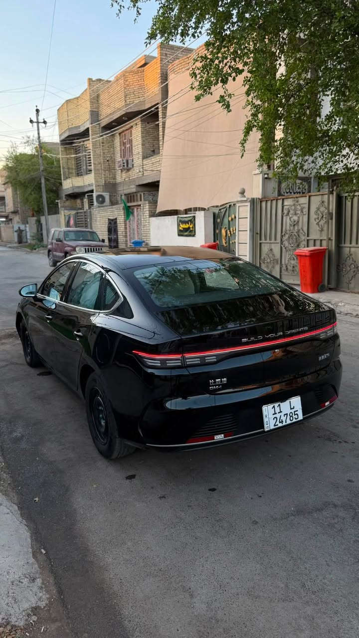 بيوادي دستروي موديل 2025
صارت عندي طخه بالبنيد بعد على وضعه 
شاشا دواره كشنات رياضي جلد سايد بيرك 
كهرباء درايف مود اوتو هولد بصمه كارت 
وبعد بيه هواي مواصفات الدستروي معروفه 
سعرها 18 مليون نهايته 
العنوان بغداد بلديات 
الهاتف ***********

