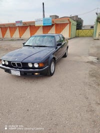 ٧٣٥ • محرك ٣٫٠ • رقم الماني