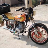 دراجه للبيع موديل 24مكينه 200 اوراق كامله منفيس 4اوراق مامفتوح بيهة لو...