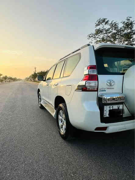 السلام عليكم
للبيع برادو موديل 2015 وكاله شركة ساز رقم بغداد انكليزي جديد سنوية وهزة جدد ماشية ١٥٧ تقريباً سيارة جديدة واستخدام نظيف وبعد احلا من الصور فول مواصفات TXL بصمة وفتحة وحساس وكامرا وشاشة وبدوتوث وكشنين كهرباء وباقي المواصفات المعروفة 

السعر المطلوب 335 
مكاني  البياع خلف شقق حي صدام 
***********
*********** بغداد
